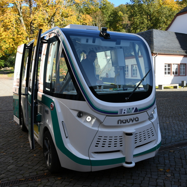 Autonom 12